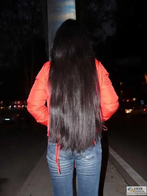 90后女孩乌黑长发接受预定-戈壁落日034#(2)