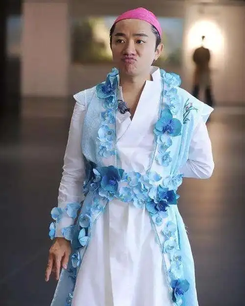 42岁的王祖蓝立遗嘱,将过亿资产留给妻子,以防妻子没钱花