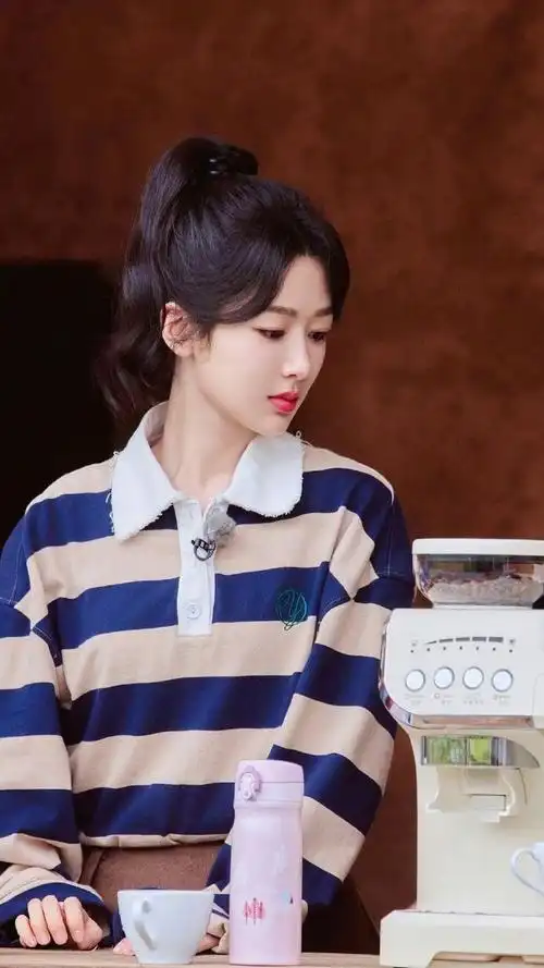 杨紫有点子搞笑在身上##杨紫在综艺里好活泼