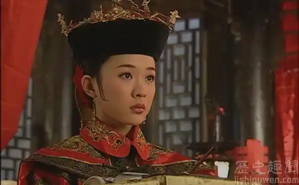 《康熙王朝》中蓝齐儿剧照
