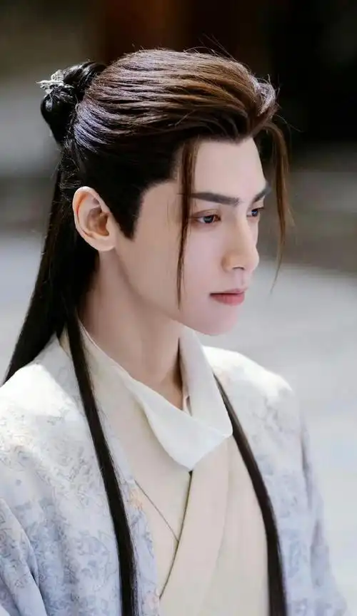 240125《长月烬明》tiktok播放飙升,罗云熙古装剧成就非凡