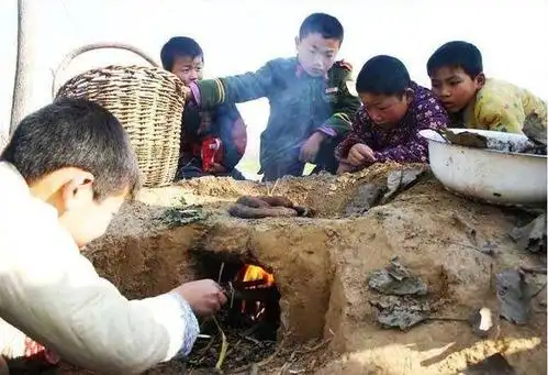 农村生活经历的人,不管你是70后,80后,抑或是90后,如果在儿时的童年