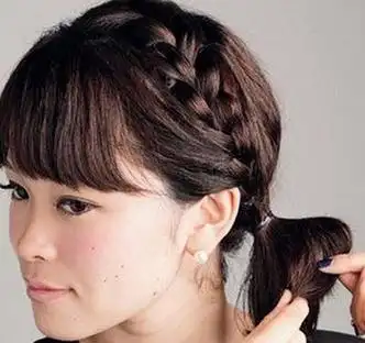 蘑菇头编什么辫子好看 蘑菇头怎样编辫子好看