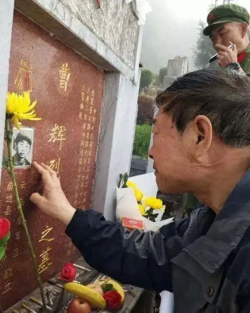 对越自卫反击战临阵换帅,王必成留遗憾,将子女送上前线替他明志