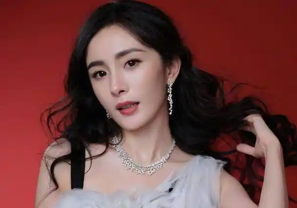 明星趣事:杨幂,柳岩,罗云熙,李沁,任嘉伦,唐艺昕