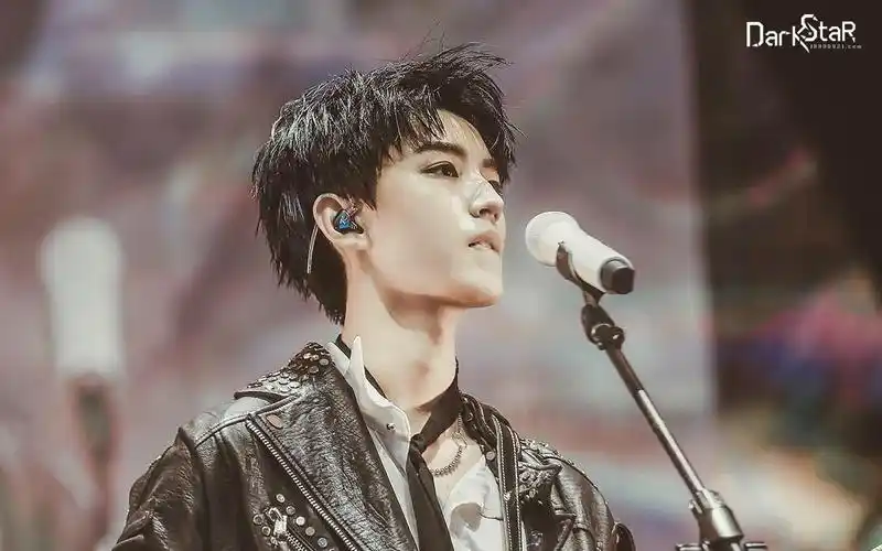 811 爱什么稀罕(王俊凯要命了)