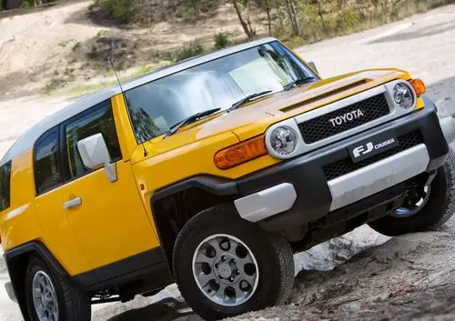 丰田越野车手机壁纸