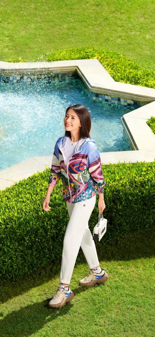 "高圆圆"手机高清壁纸·原图上传,记得查看原图再保存.#高圆圆