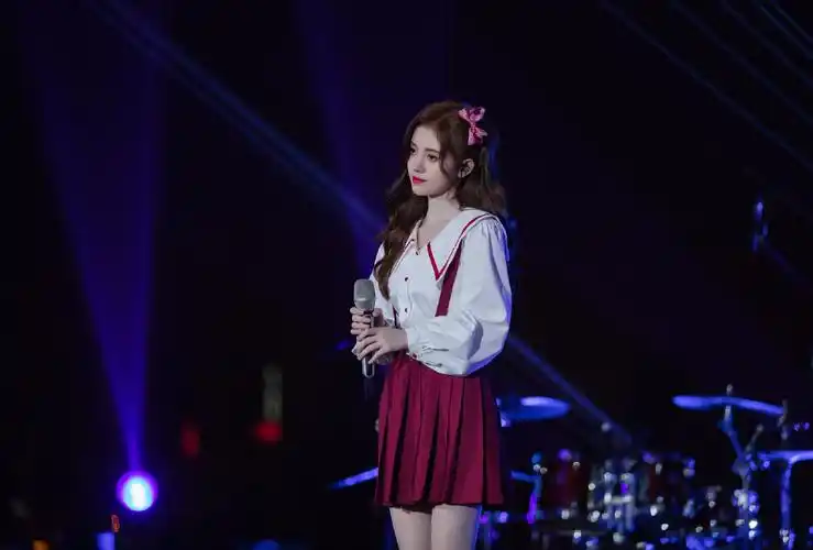 堆糖,美图壁纸兴趣社区