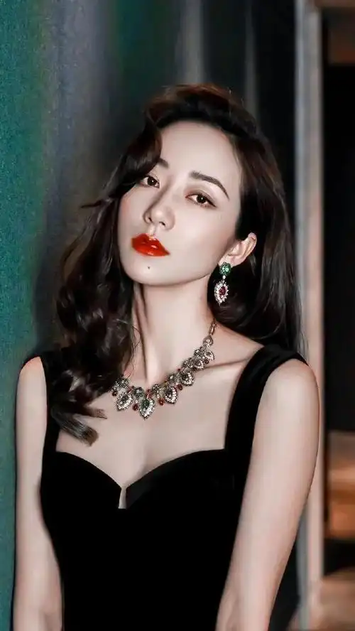 韩雪高冷气质美女