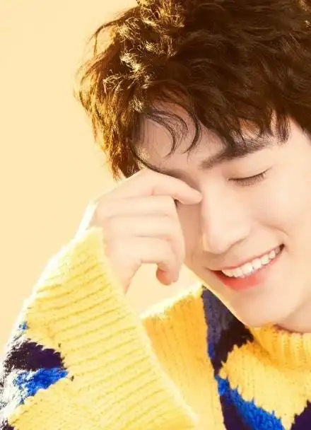 『朱一龙个人舔屏向』陌上人如玉,公子世无双,治愈系笑容合集!