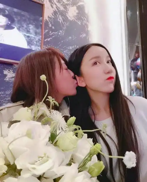 浙江李金铭个人简历,娄艺潇个人简历