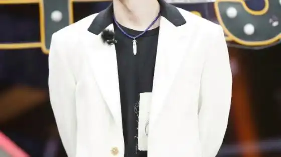 【王一博】白色西装