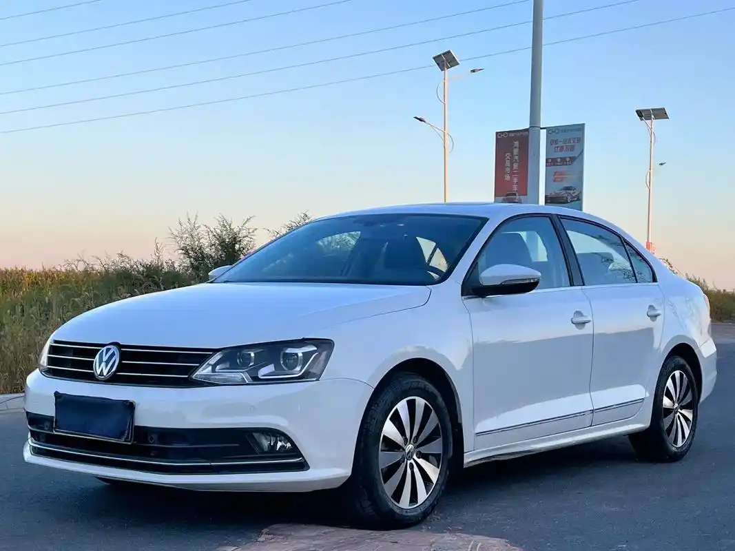 16年速腾1.4t旗舰版 一手车2把钥匙  - 抖音