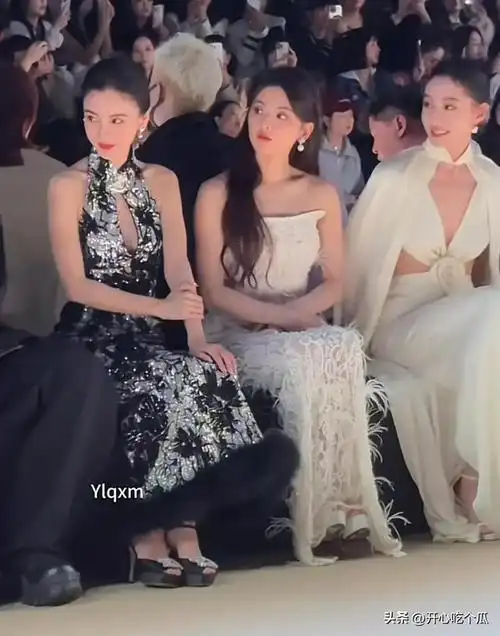 angelababy正式复出和杨超越同框看秀大秀火辣身材成功艳压