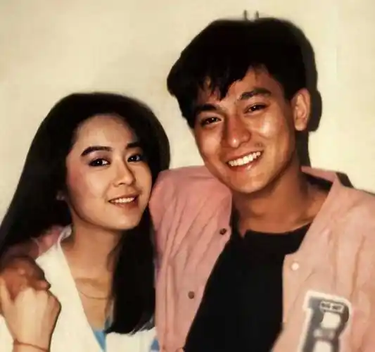 刘德华的前任喻可欣从痴情变疯魔写书曝闺阁秘事可恨又可怜