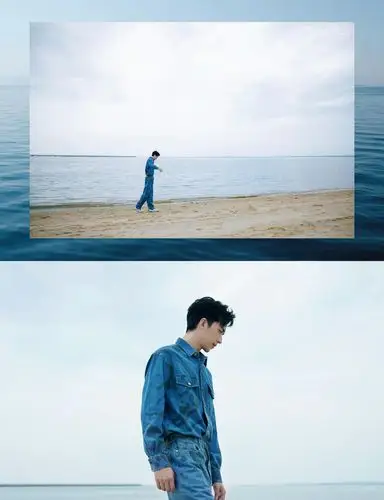 许魏洲[超话]# 最新写真释出,身穿牛仔印花套装在海边肆意玩耍,酷帅