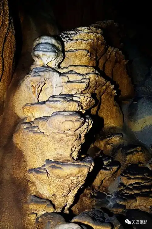 落水洞低调的奢华