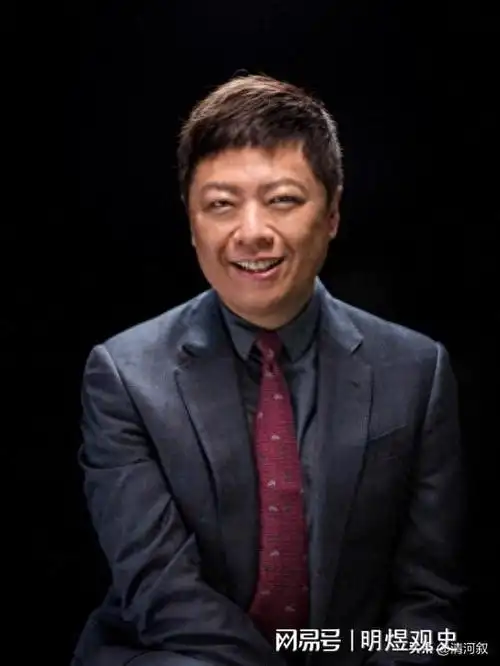 资本大鳄王冉:51岁娶小17岁童瑶,余生要为娇妻遮风挡雨|中戏|黄渤