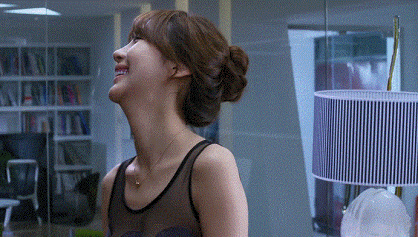 李菲儿美丽转身对话gif动图_动态图_表情包下载_soogif