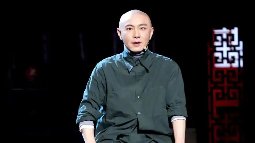 张卫健幽默回应60没有白头发,身体机能29岁,心态还在19岁