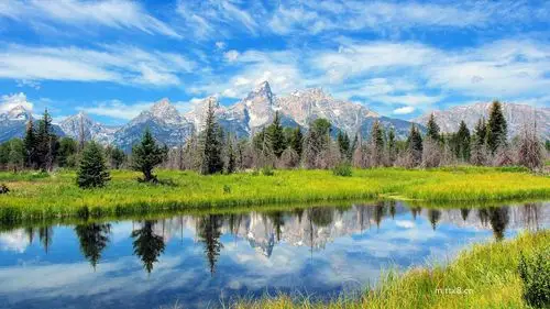 山水风景图片大全桌面背景 湖光山色高清全套壁纸下载