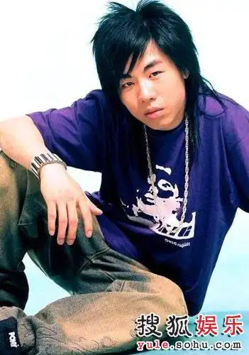 何润东与胡彦斌上海私下密会 商量新专辑合作