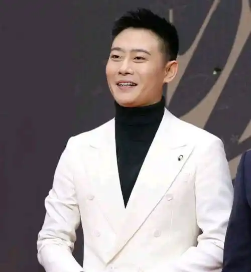 他曾被人视为德云社的"坏人",要求郭德纲"清君侧"_栾