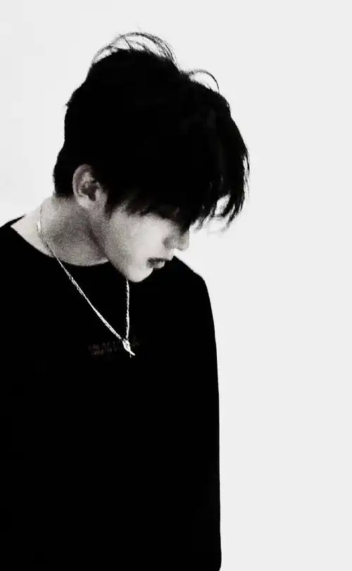 蔡徐坤黑白滤镜统治区 权威#蔡徐坤