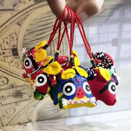 小老虎挂件手工民间特色小布老虎纯手工制作非遗小老虎挂饰出国礼物