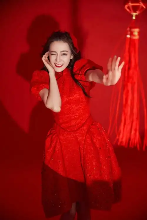 迪丽热巴的红裙造型每次都念念不忘#迪丽热巴利剑玫瑰#dlrb#迪丽热巴