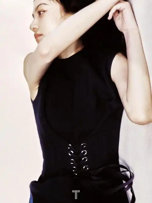 春夏,依然如此文艺少女丨赏色