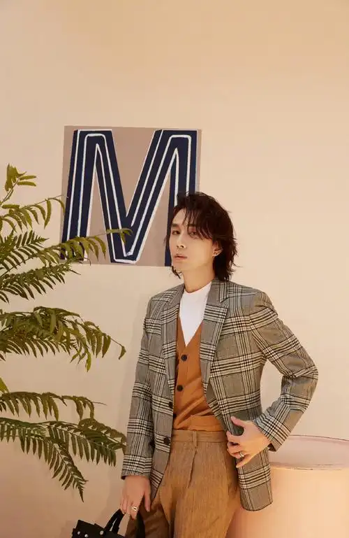 李承铉英伦风时尚写真图片56