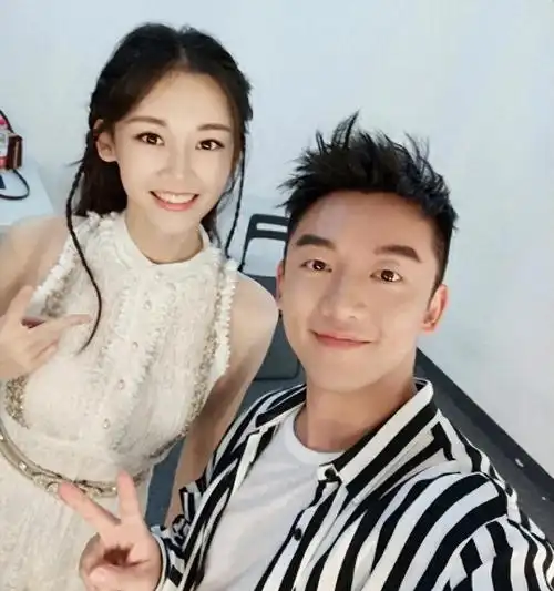 娶了"扮猪吃老虎"的苗苗,是郑恺人生之中最大的误判 _郑恺|冯小刚