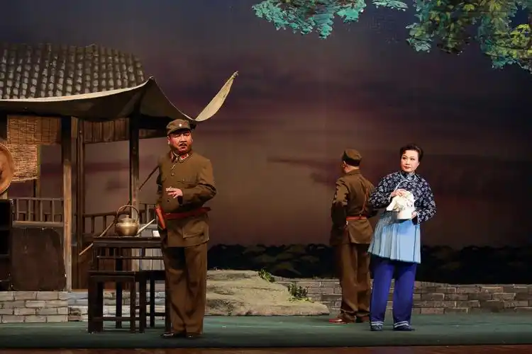 现代京剧《沙家浜》～由北京京剧院演出