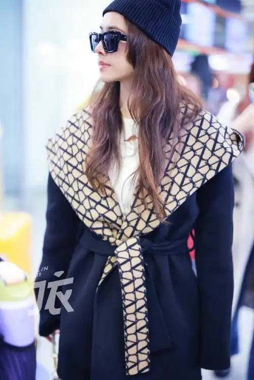 蔡依林抵达巴黎#20240301巴黎到达7615@蔡依林抵达巴黎戴高乐机场