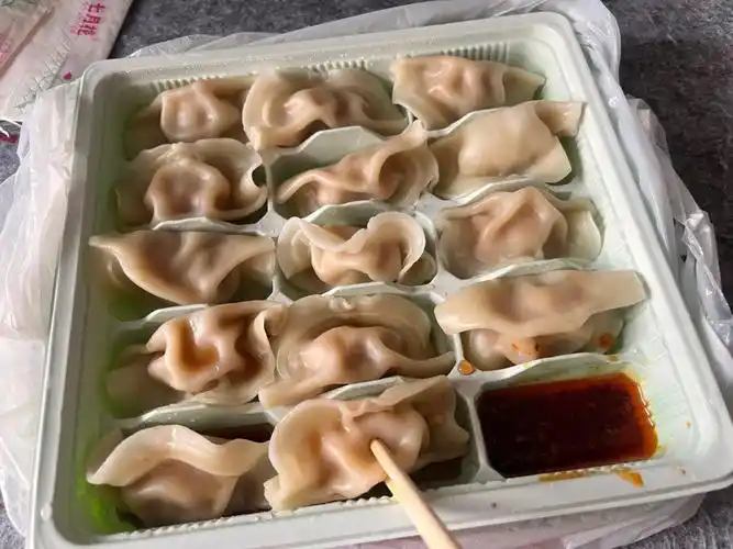 广西大学  #好吃的外卖  这家饺子可以的!很入味,一口一个!