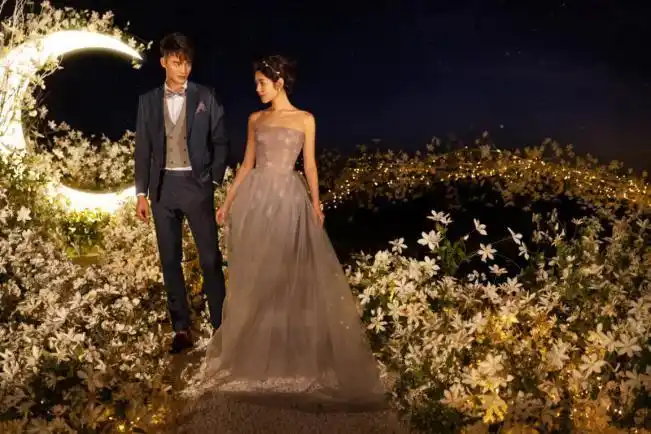 《余生请多指教》肖战杨紫婚纱照路透!网友秒变柠檬精 - 知乎