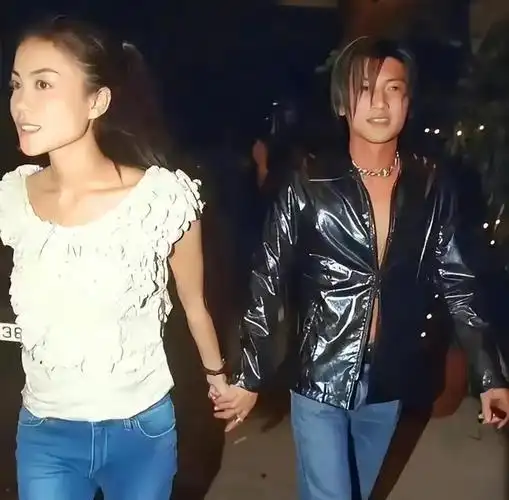 谢霆锋,为何死心塌地爱王菲这么多年?其实,答案俗套又露骨