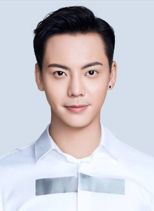 明星高颜值证件照景甜靠细眉出圈肖战剑眉星目李易峰像校草