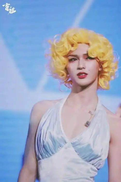 薛之谦男扮女装被夸漂亮,这些男明星扮女装一个比一个美