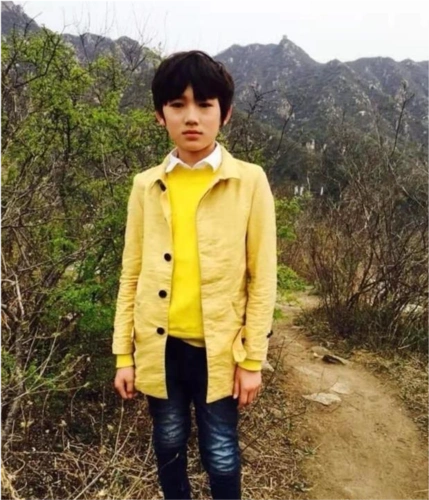 宋亚轩人类幼崽时期的宋亚轩