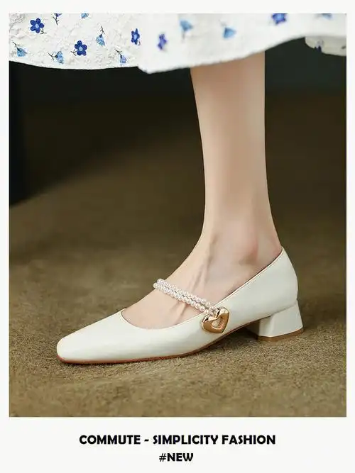 一款日常婚鞋伴娘鞋都可搭配法式优雅气质