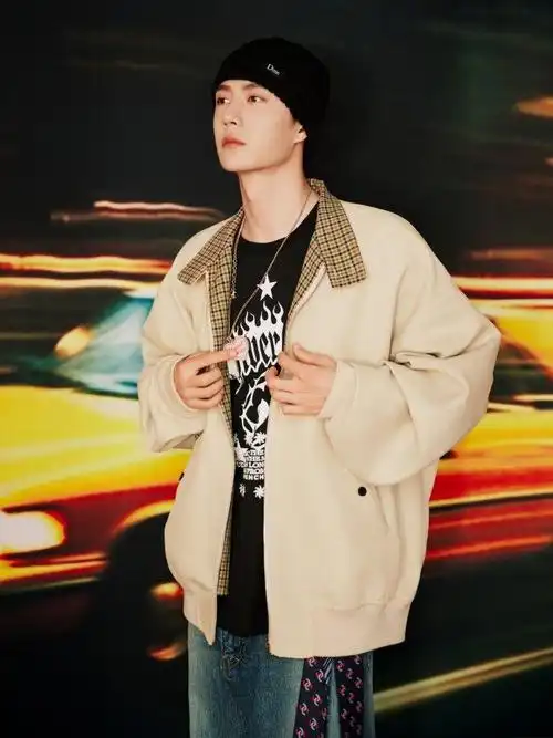 王一博这就是街舞6总决赛街头风大片