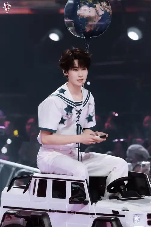 张真源 live之神##时代少年团叁重楼暨出道四周年演唱会