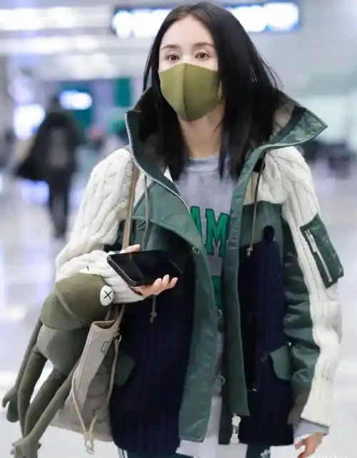 原创王子文堪称小个子穿搭教科书但穿抹身材裙体态放不开显得猥琐