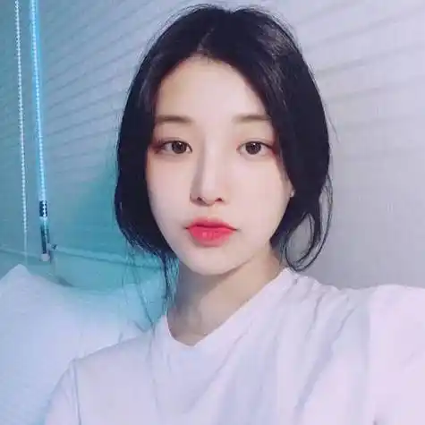 美女头像正脸高清头像 女生头像图片大全 -【爱个性】