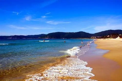 阳光沙滩爱上了三亚