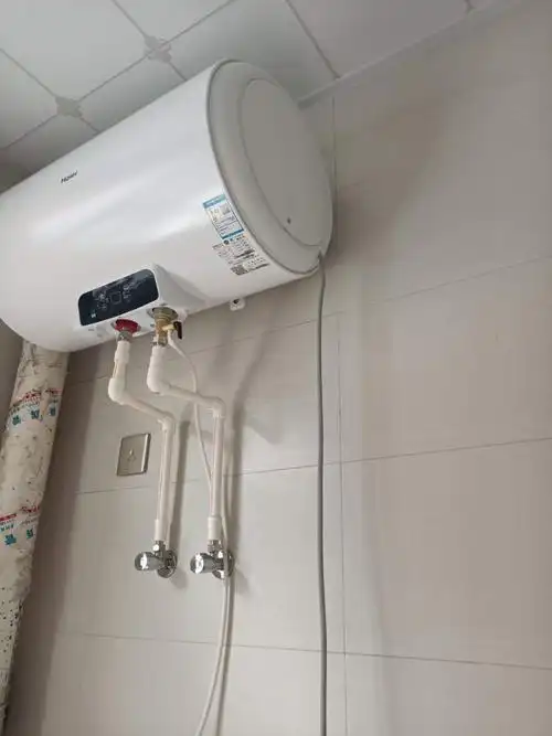 海尔(haier)电热水器60升家用正品全自动储水式洗澡速热 卫生间热水器