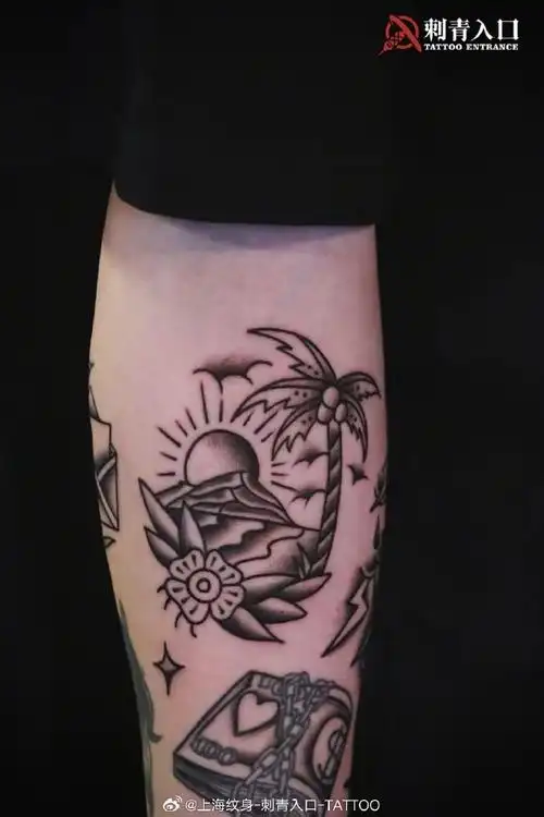 英文字母纹身图案##纹身##耳骨钉##耳蜗钉##纹身刺青tattoo##纹身